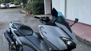 Yamaha T-Max 530 (2017 - 19)  (2)