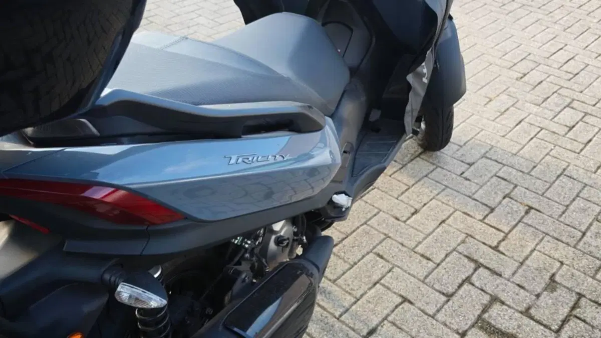 Yamaha Tricity 300 (2025 - 26)  (4)