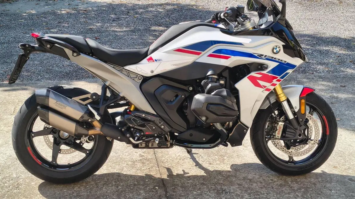 Bmw R 1300 RS (2026)  (3)