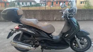 Piaggio Beverly Cruiser 500  (3)