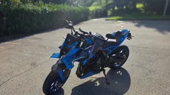 Suzuki GSX-8S Team Suzuki Edition (2024)