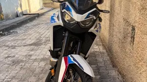 Honda Africa Twin CRF 1100L Adventure Sports DCT Travel Edition (2024 - 26)  (2)