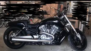 Harley-Davidson 1250 V-Rod Muscle (2009 - 17) - VRSCF  (4)