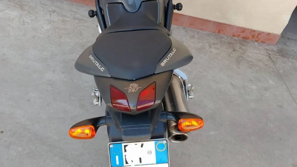 MV Agusta Brutale 750 S (2002 - 06)  (4)