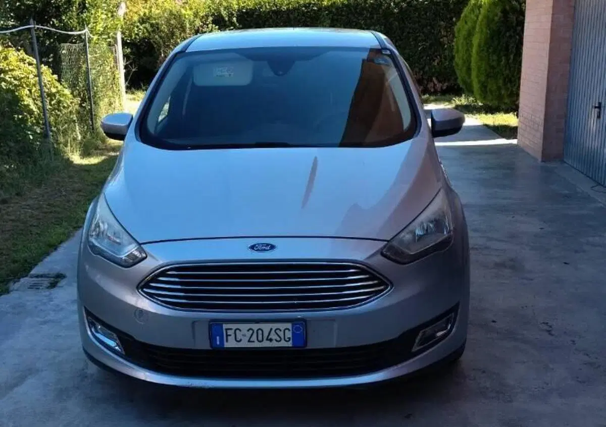 Ford C-Max 1.5 TDCi 120CV Powershift Start&Stop Titanium (3)