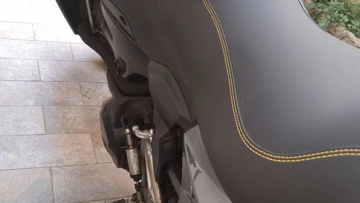 Bmw F 900 R (2021 - 24)  (7)