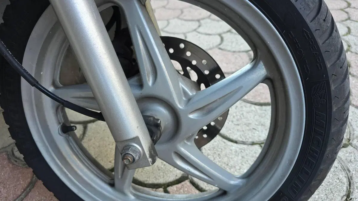Honda SH 150i (2009 - 12)  (3)