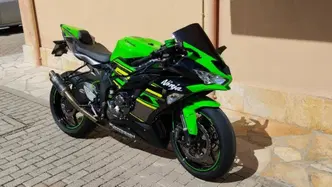 Kawasaki Ninja 636 ZX-6R KRT (2019 - 20) usata