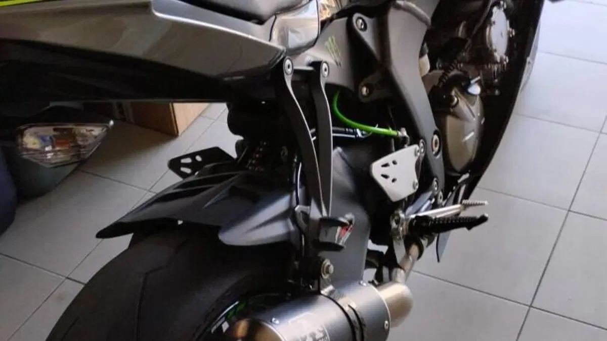 Kawasaki Ninja 636 ZX-6R KRT (2019 - 20)  (10)