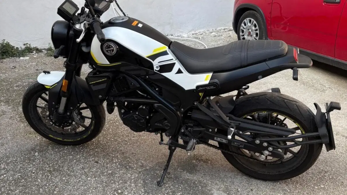 Benelli Leoncino 250 (2021 - 25)  (5)