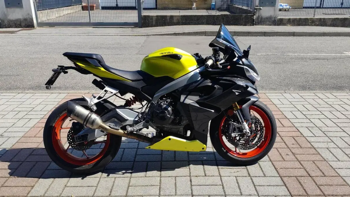 Aprilia RS 660 (2020 - 24)  (2)