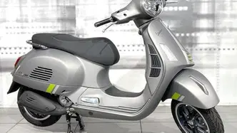 Vespa GTS 300 (2023 - 24)