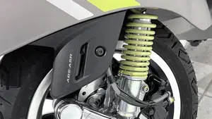 Vespa GTS 300 (2023 - 24)  (5)