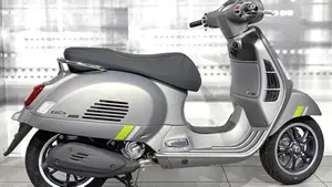 Vespa GTS 300 (2023 - 24)  (8)