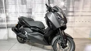 Yamaha X-Max 300 Tech Max (2025 - 26) 