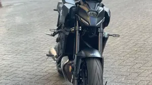 Yamaha MT-07 Y-AMT (2025 - 26)  (2)