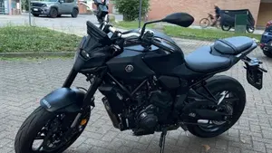 Yamaha MT-07 Y-AMT (2025 - 26)  (6)
