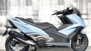 Kymco AK 550 ETS (2021 - 26)  (8)