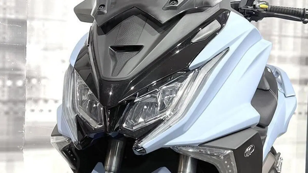 Kymco AK 550 ETS (2021 - 26)  (9)