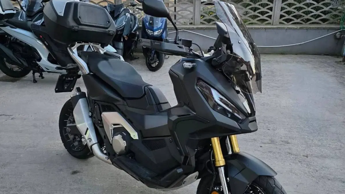 Honda X-ADV 750 DCT (2021 - 24)  (2)