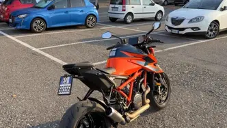 KTM 1290 Super Duke R (2020)