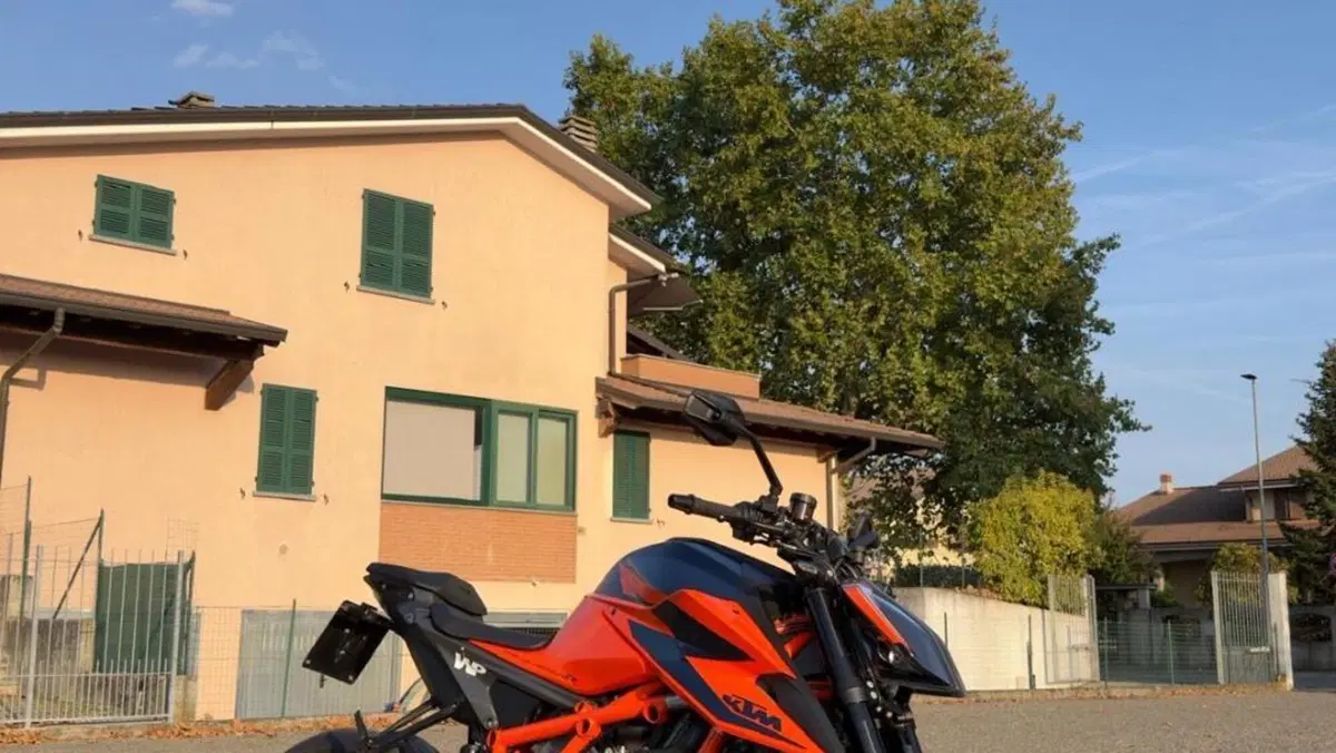KTM 1290 Super Duke R (2020)  (5)