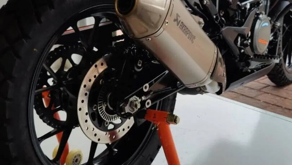 KTM 390 Adventure (2020)  (5)
