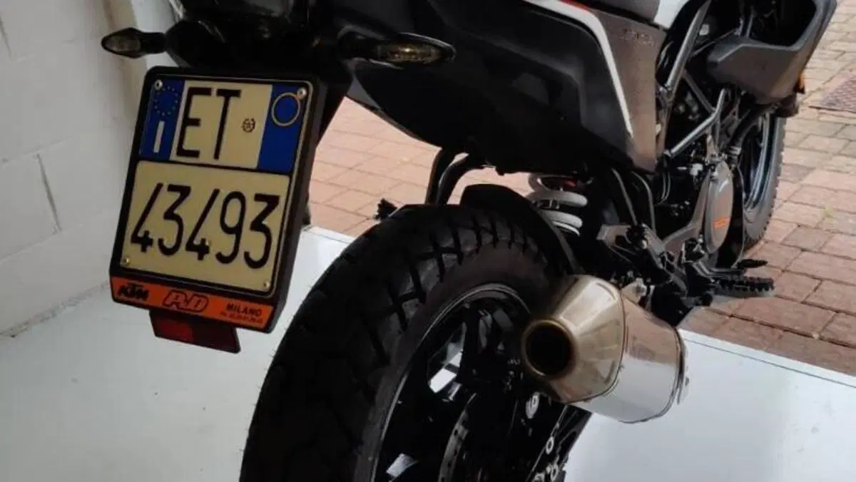 KTM 390 Adventure (2020)  (7)