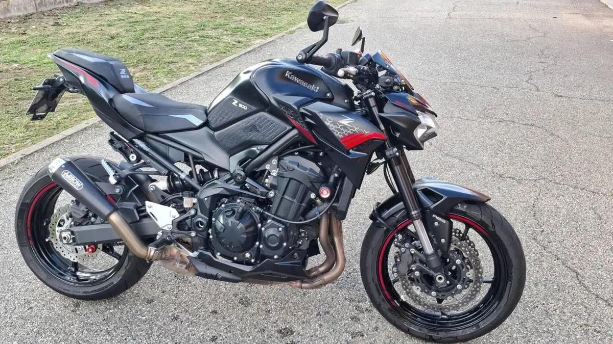 Kawasaki Z 900 (2020)  (2)