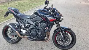 Kawasaki Z 900 (2020)  (2)