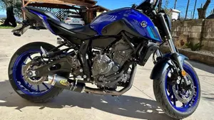 Yamaha MT-07 Pure (2023 - 25)  (2)