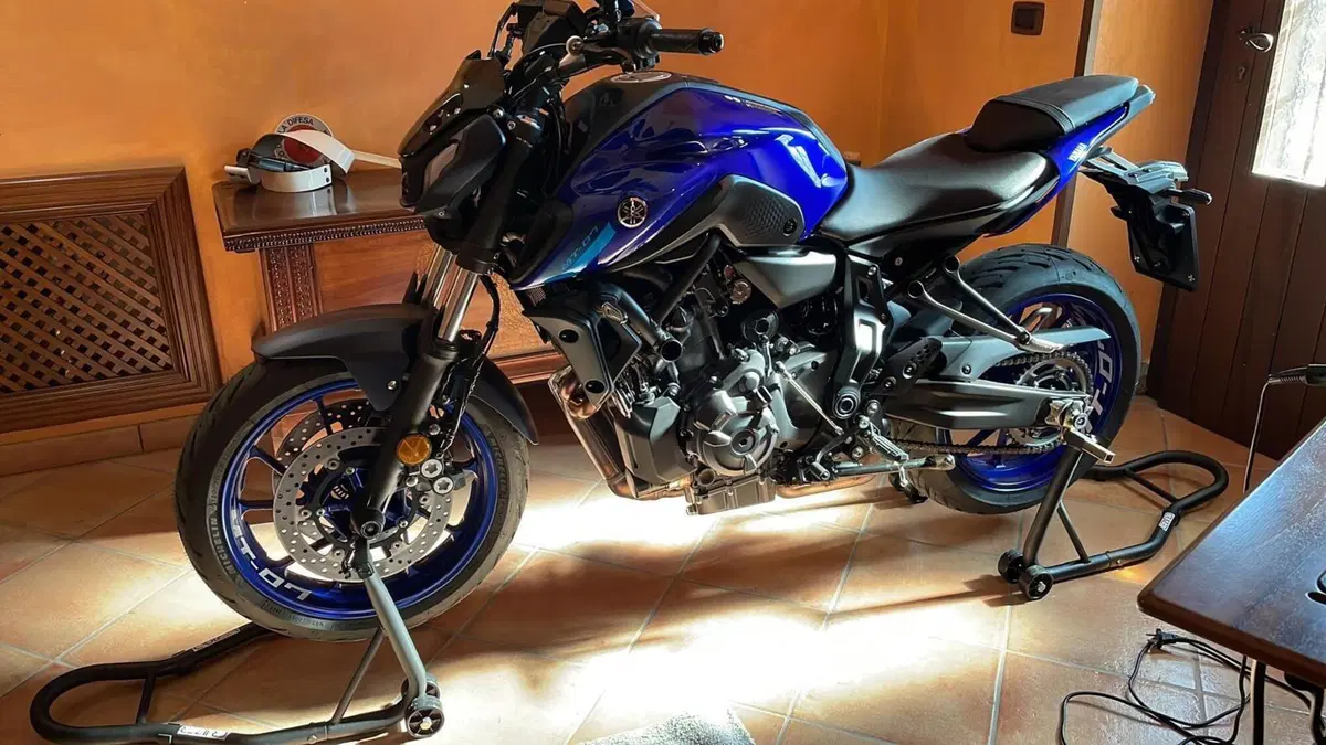 Yamaha MT-07 Pure (2023 - 25)  (6)