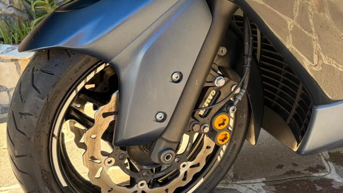 Yamaha T-Max 500 Tech Max (2011 - 13)  (14)