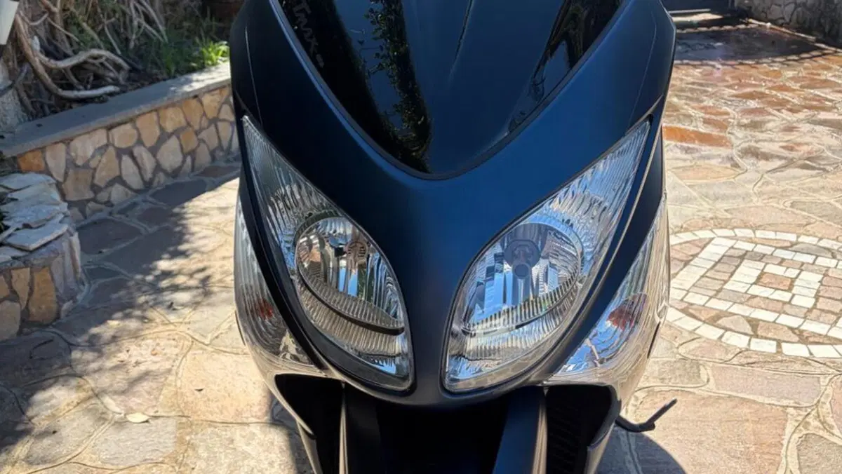 Yamaha T-Max 500 Tech Max (2011 - 13)  (15)