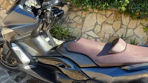 Yamaha T-Max 500 Tech Max (2011 - 13)  (16)
