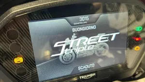 Triumph Street Triple 765 RS (2023 - 26)  (5)