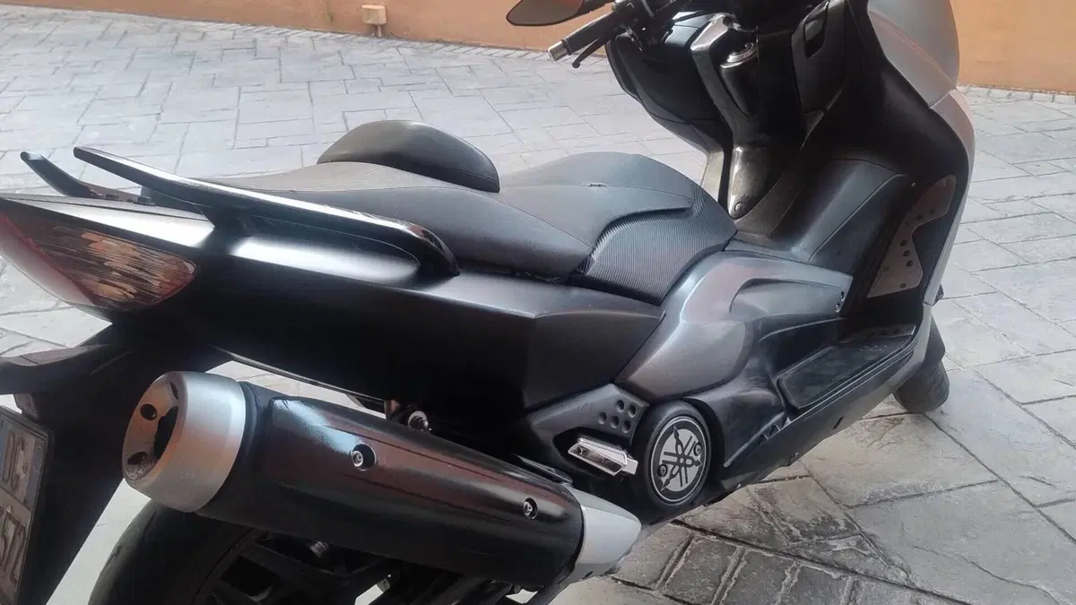 Yamaha T-Max 500 (2008 - 12)  (4)
