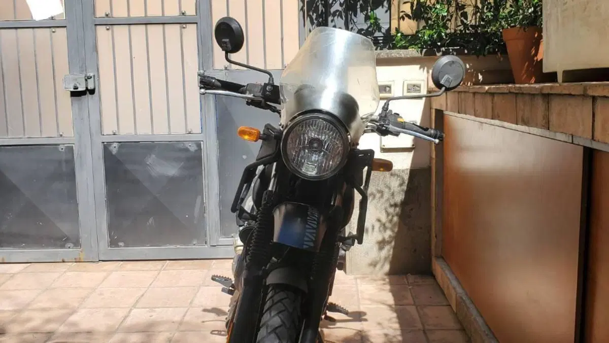 Royal Enfield Himalayan 411 (2017 - 20)  (2)