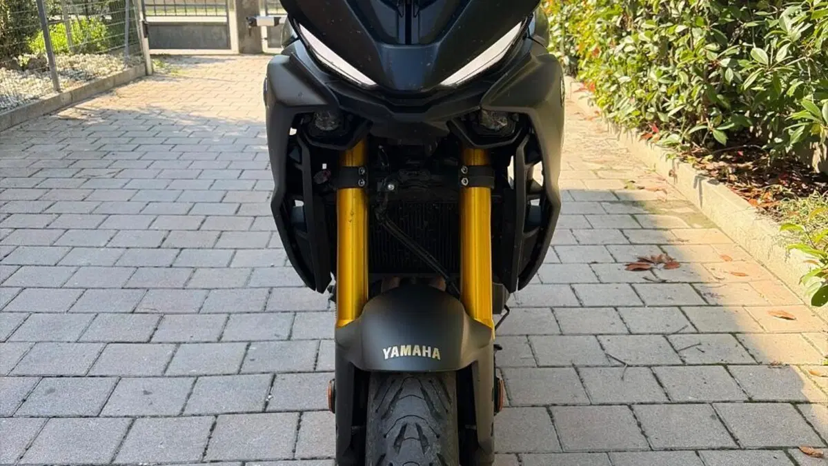 Yamaha Tracer 7 GT (2025 - 26)  (2)