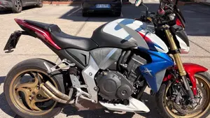 Honda CB 1000 R (2011 - 14)  (2)