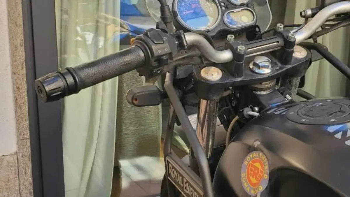 Royal Enfield Himalayan 411 (2017 - 20)  (4)