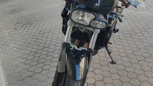 Bmw F 800 R (2012 - 14)  (2)