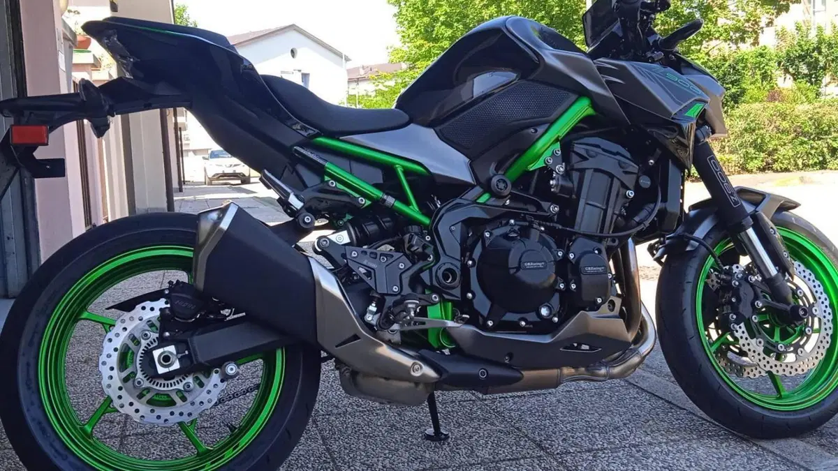 Kawasaki Z 900 (2021 - 24) 