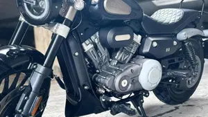 Keeway Motor V302 C (2022 - 26)  (4)