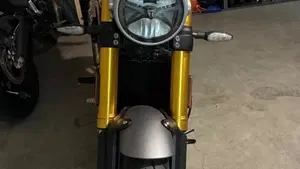 Triumph Speed 400 (2024 - 26)  (2)