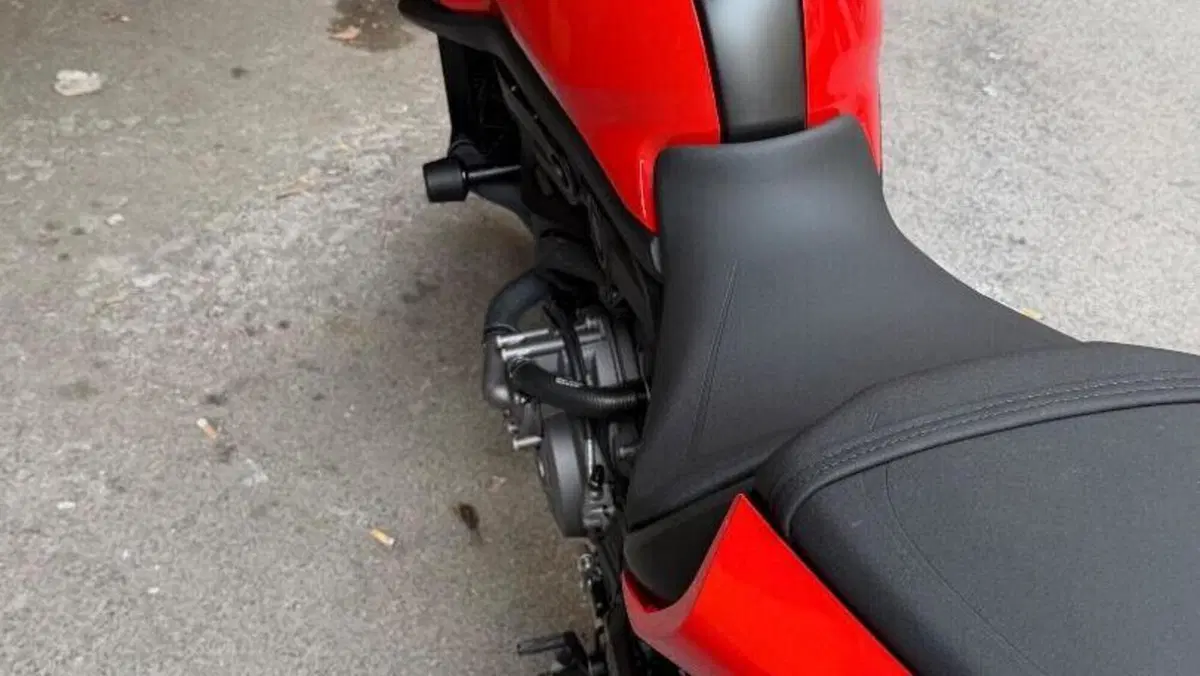 Ducati Monster 937 (2021 - 25)  (5)