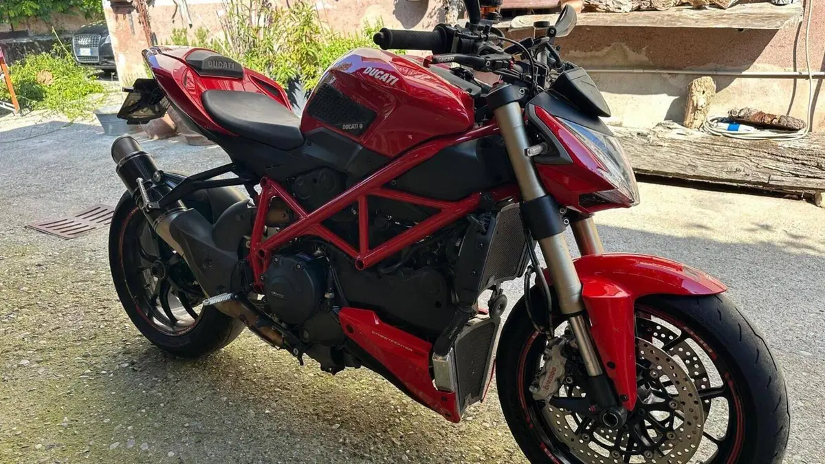 Ducati Streetfighter 848 (2011 - 15)  (5)