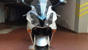 Honda VFR 800 (2002 - 05)  (9)