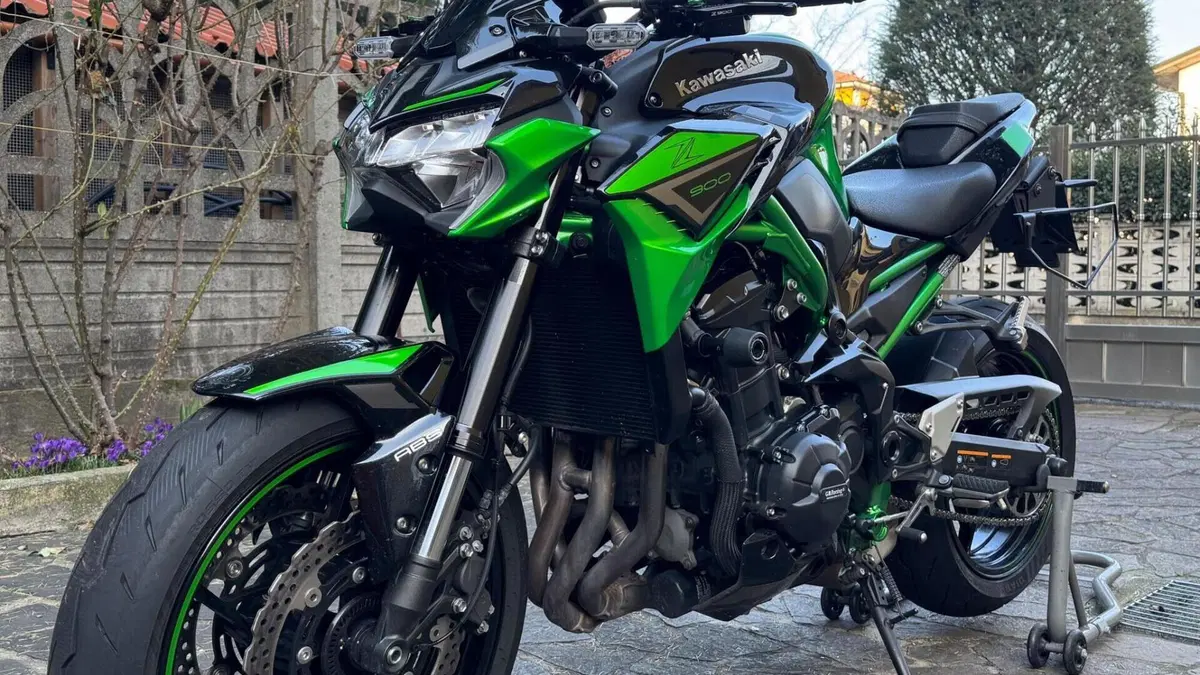 Kawasaki Z 900 (2021 - 24)  (3)