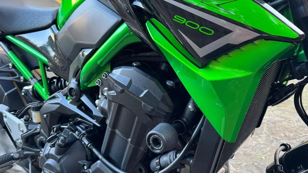 Kawasaki Z 900 (2021 - 24)  (6)